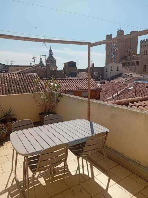 Studio Terrasse Vue Cathedrale Narbonne Exterior photo